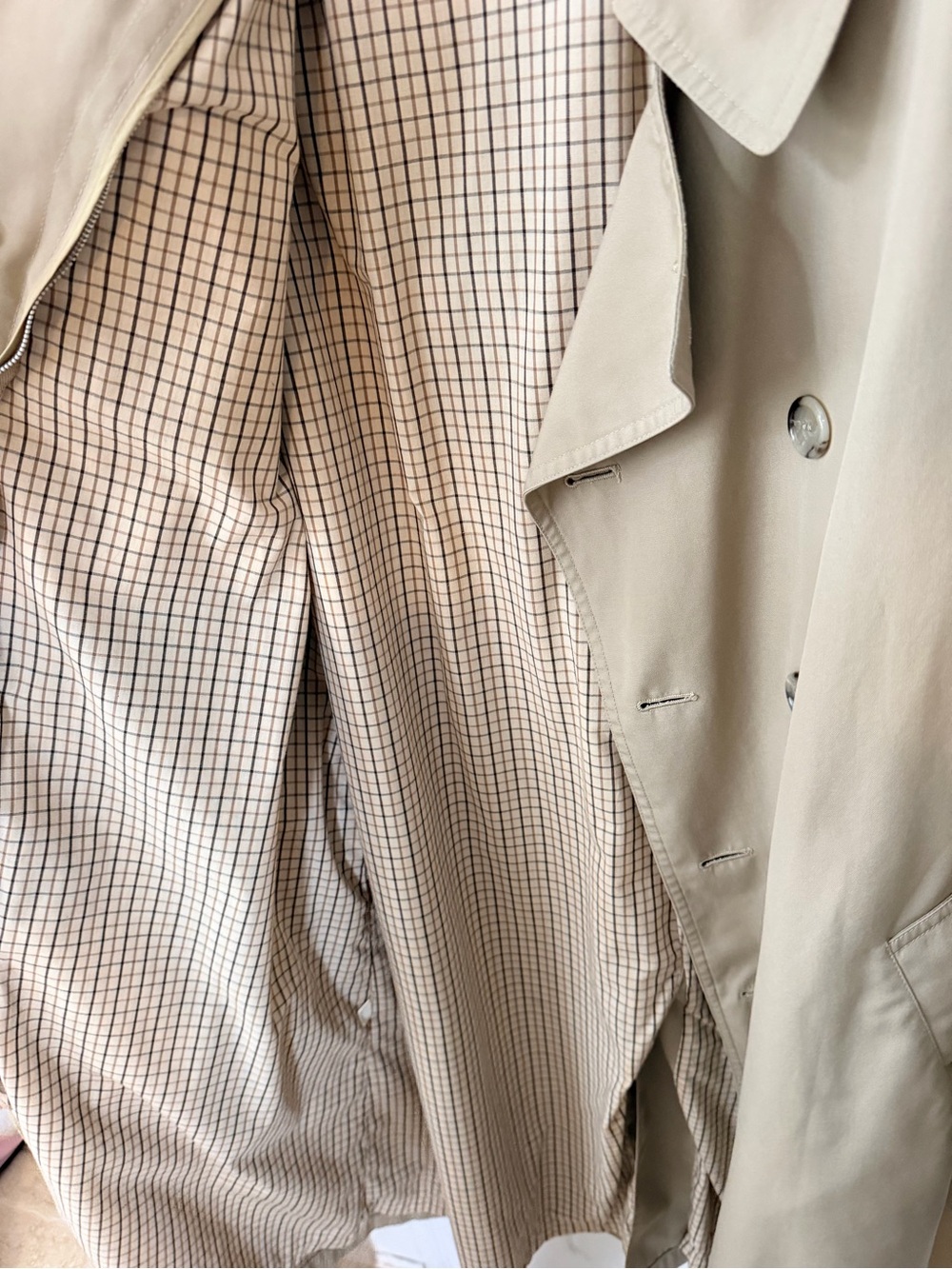 Vintage London Fog Beige Trench Coat - - Picture 5 of 6